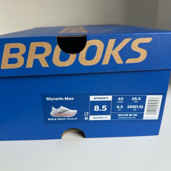 New In Box Women’s Brooks Glycerin Max - Picture 9 of 9